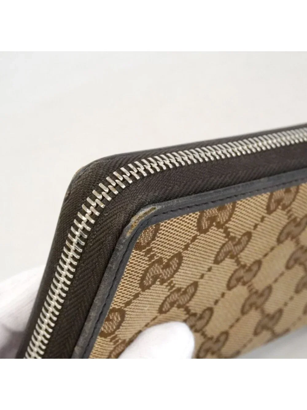 Gucci Wallet GG Canvas Brown Gold